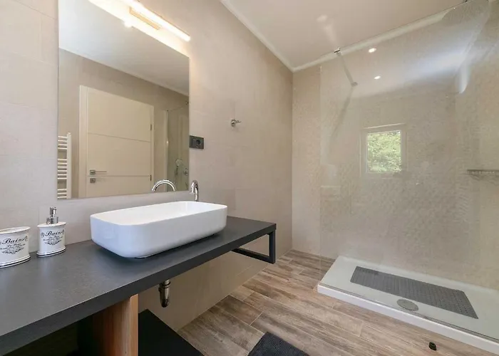 Vakantiehuis Denis Cerjani