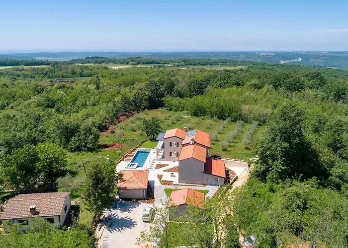 Vakantiehuis Denis *