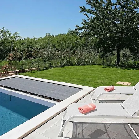 Denis Holiday home *